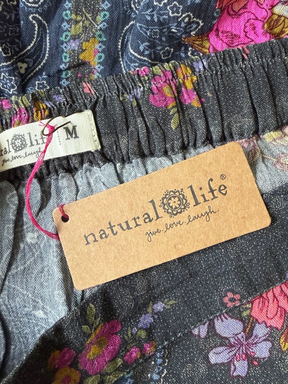 NATURAL LIFE Elaina Mini Skirt Medium NWT English Garden Charcoal Floral Print - Picture 8 of 10
